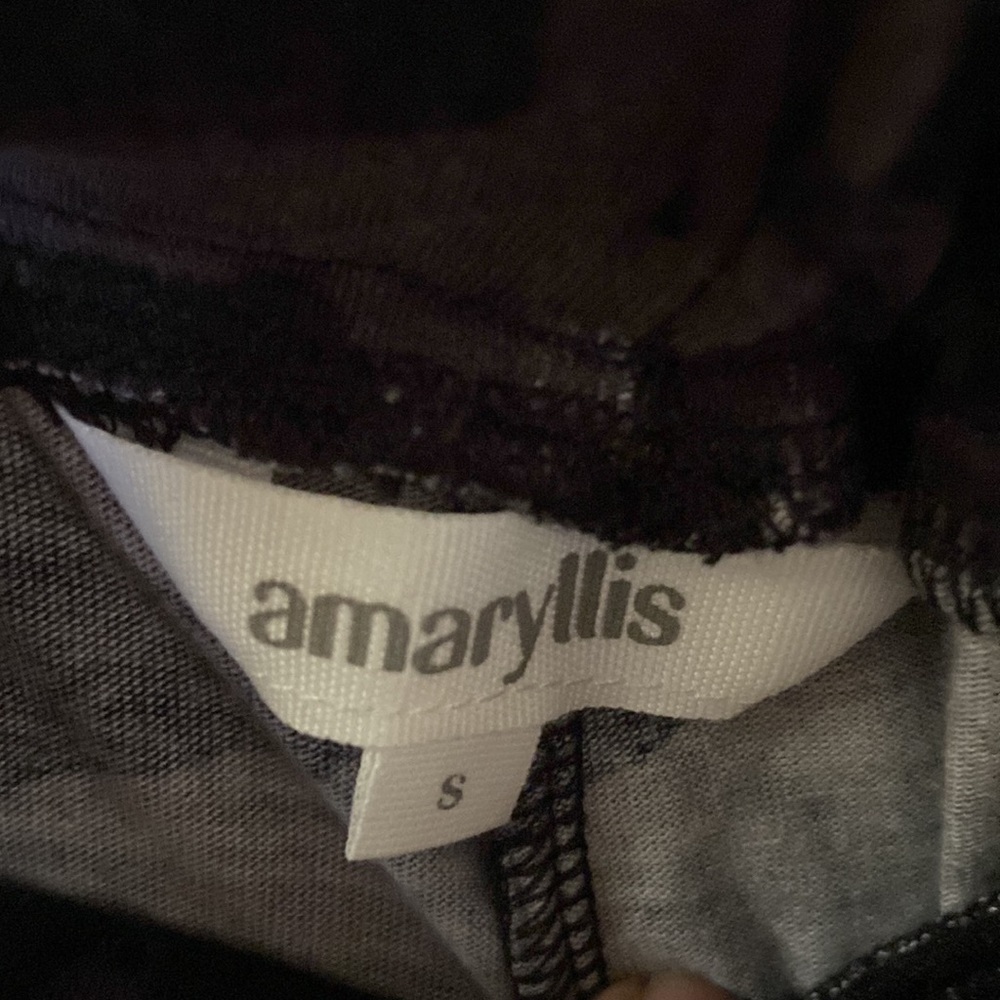 Sz S Amaryllis Camo Printed Comfy crop Lounge Pants Black & Gray Elastic Waist - Picture 4 of 6